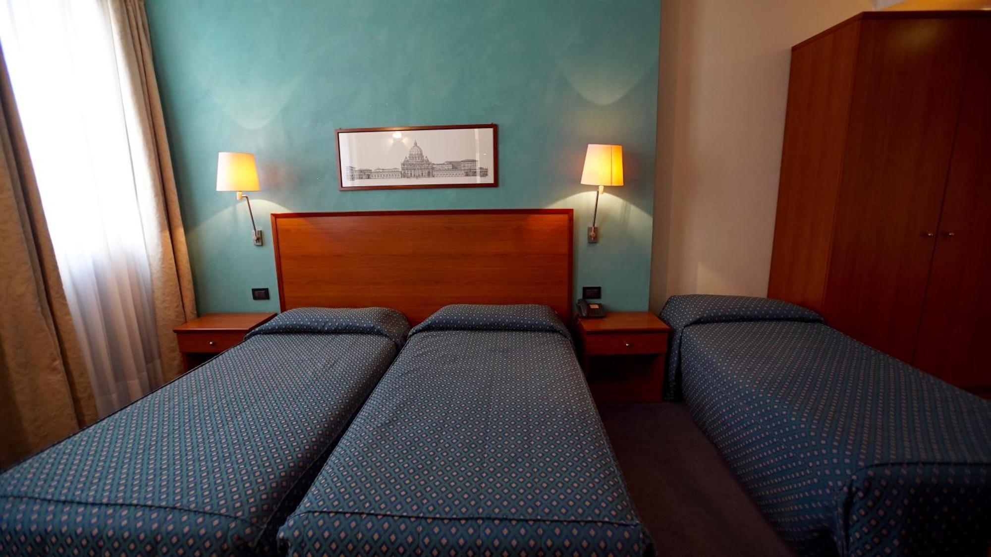 Classic Hotel Tulipano Терни Екстериор снимка