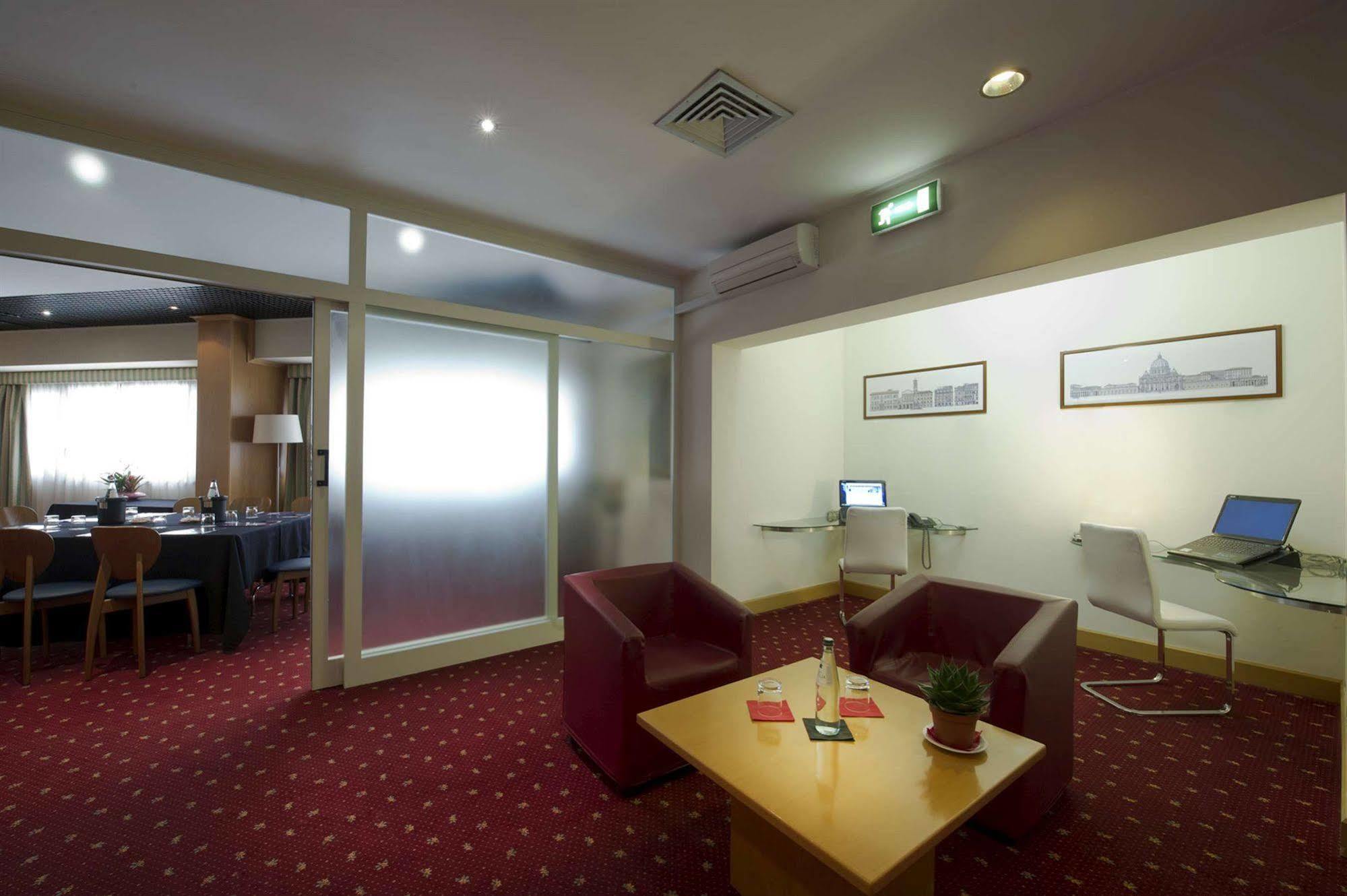 Classic Hotel Tulipano Терни Екстериор снимка